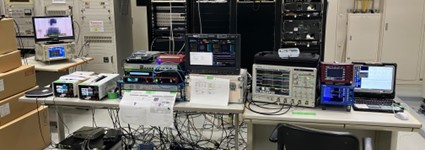 実験の様子 本社側